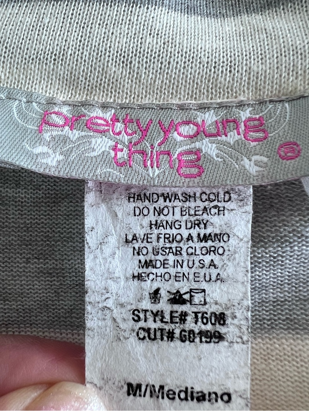 Free With Over 40$ Purchase Striped Gray and White V-Neck Tunic Top Size: M - Picture 2 of 14